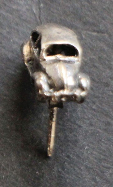 Volkswagen Beetle Stud earrings 1970 silver (8083)